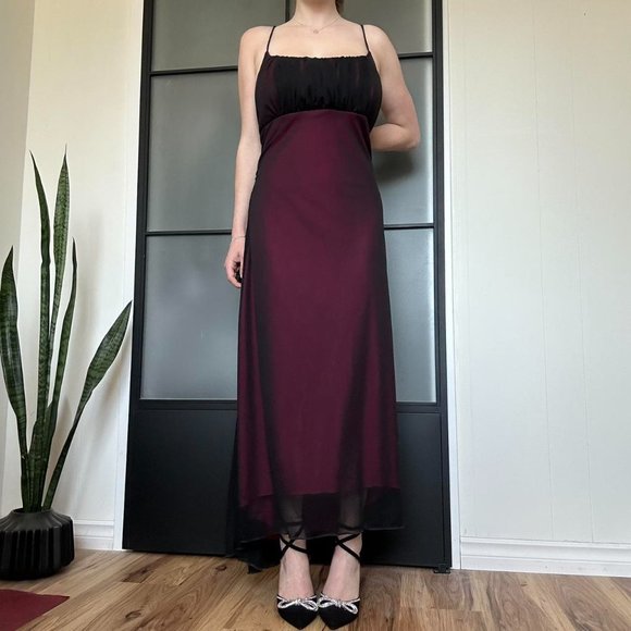 Gorgeous Vintage 90s Whimsygoth Mesh Overlay Ruched Prom Dress - Picture 4 of 8